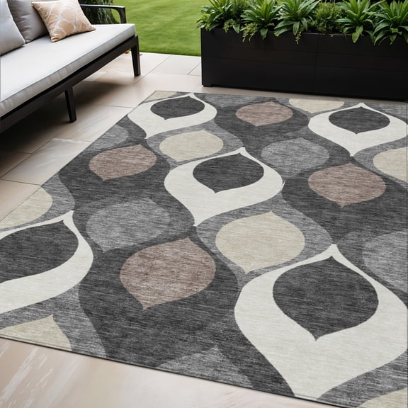 HomeRoots 584771 5 x 8 ft. Ogee Washable Indoor & Outdoor Rectangle Area Rug, Gray, Beige & Taupe