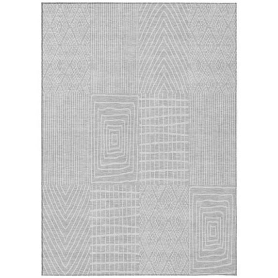 HomeRoots 596969 5 x 8 ft. Silver & Ivory Geometric Washable Indoor & Outdoor Rectangle Area Rug