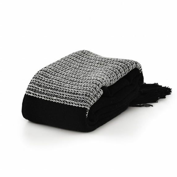 HomeRoots 516565 Woven Cotton Checkered Throw Blanket, Black & White