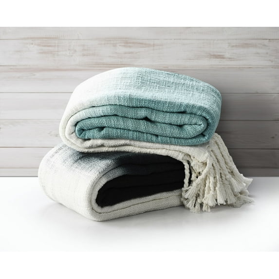 HomeRoots 516578 Woven Cotton Ombre Throw Blanket, Blue & White