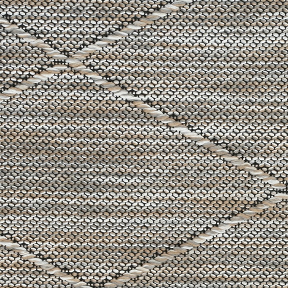 HomeRoots 552714 4 x 6 ft. Grey Geometric Power Loom Non Skid Rectangle Area Rug