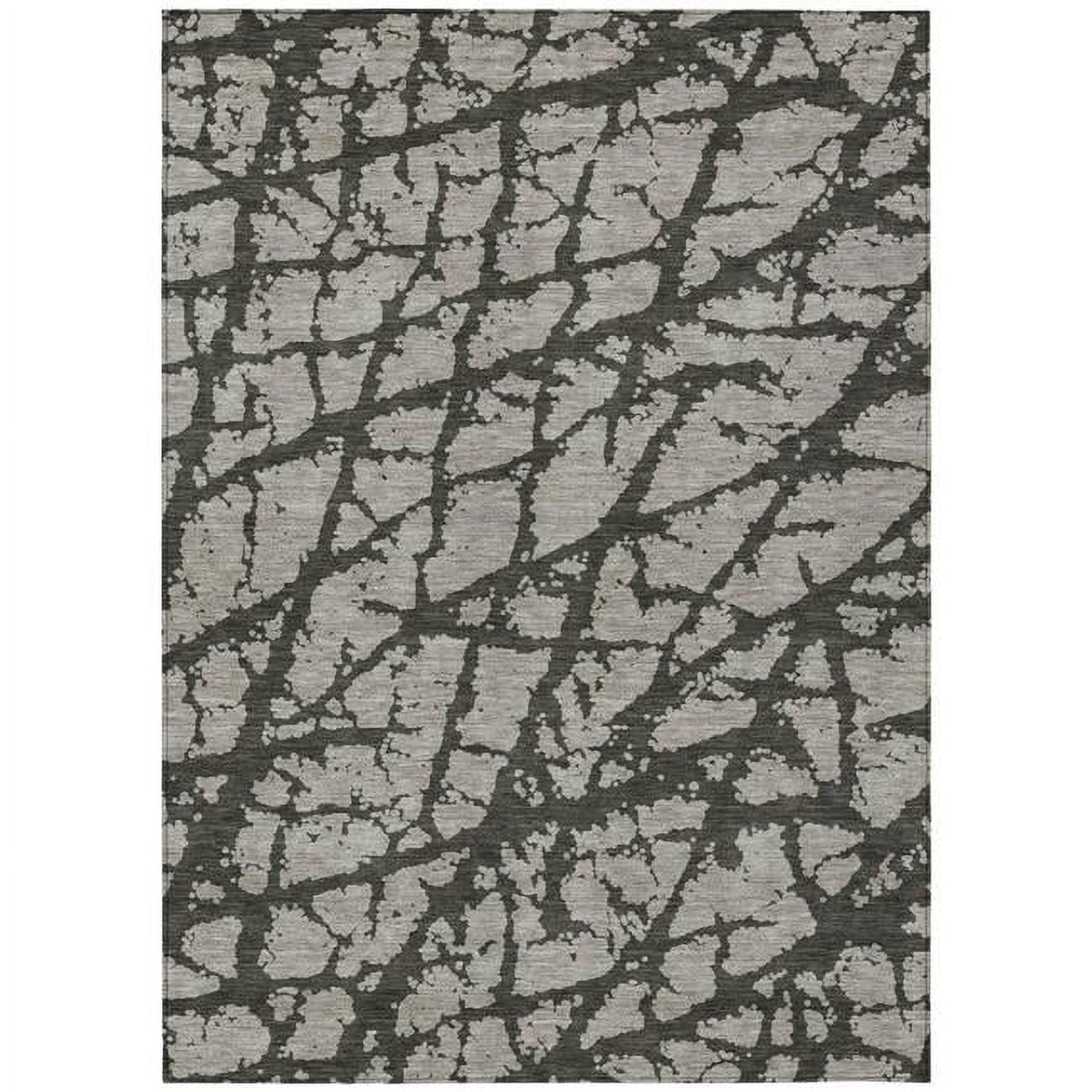 Gray and Black Abstract Machine-Woven Outdoor Rug, 5' x 8'