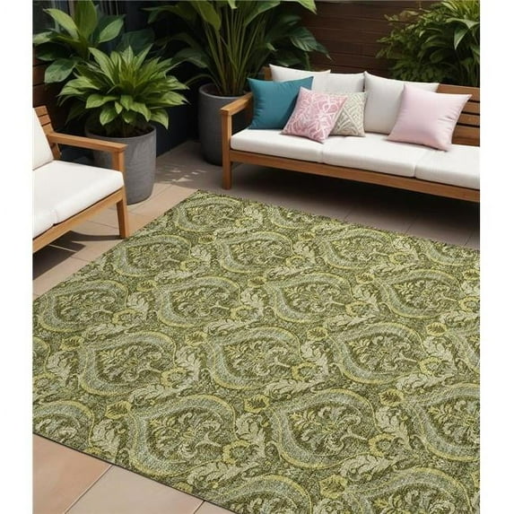 HomeRoots 563888 10 x 14 ft. Green Damask Washable Non Skid Indoor Outdoor Rectangle Machine Woven Area Rug