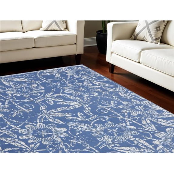 HomeRoots 550616 7 x 10 ft. Floral Distressed Non Skid Rectangle Area Rug, Ivory & Blue