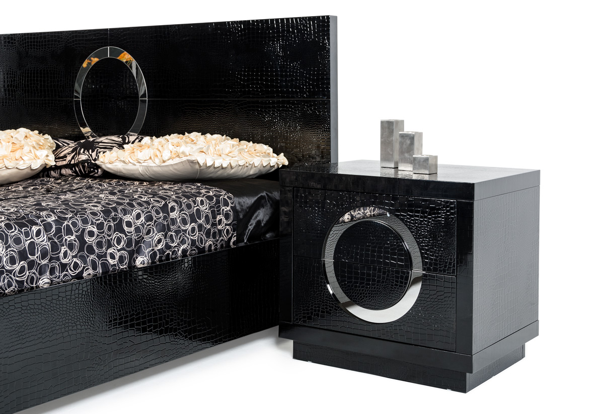 HomeRoots Office Modern Black Crocodile Nightstand