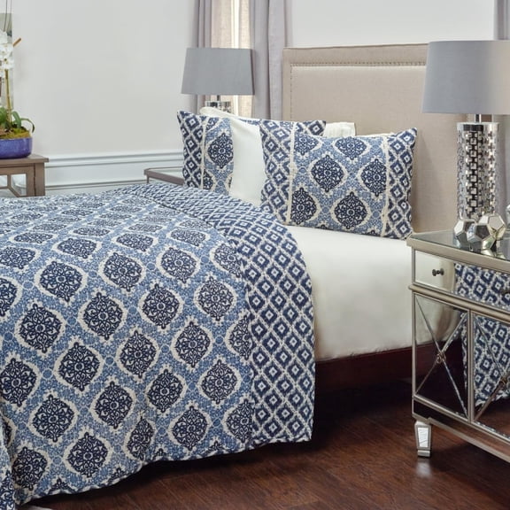 HomeRoots 479841 Indigo Queen Size 100 Percent Cotton 300 Thread Count Machine Washable Down Alternative Comforter