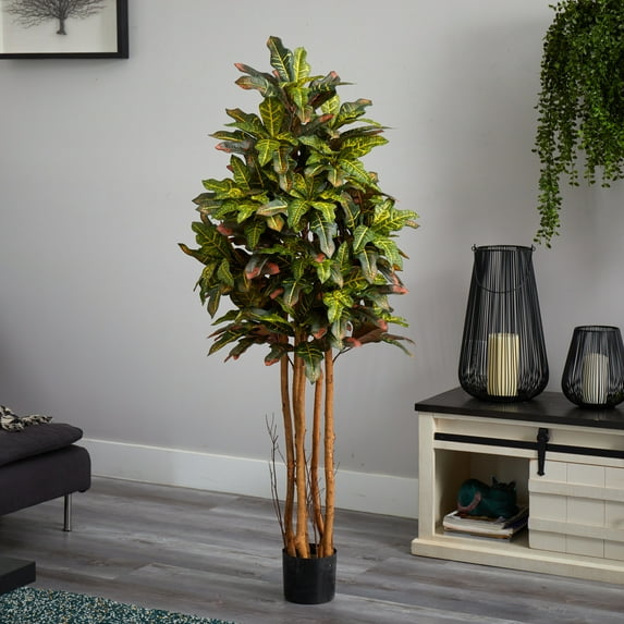 HomeStock 5Ft. Coastal Cottage Silk Tree