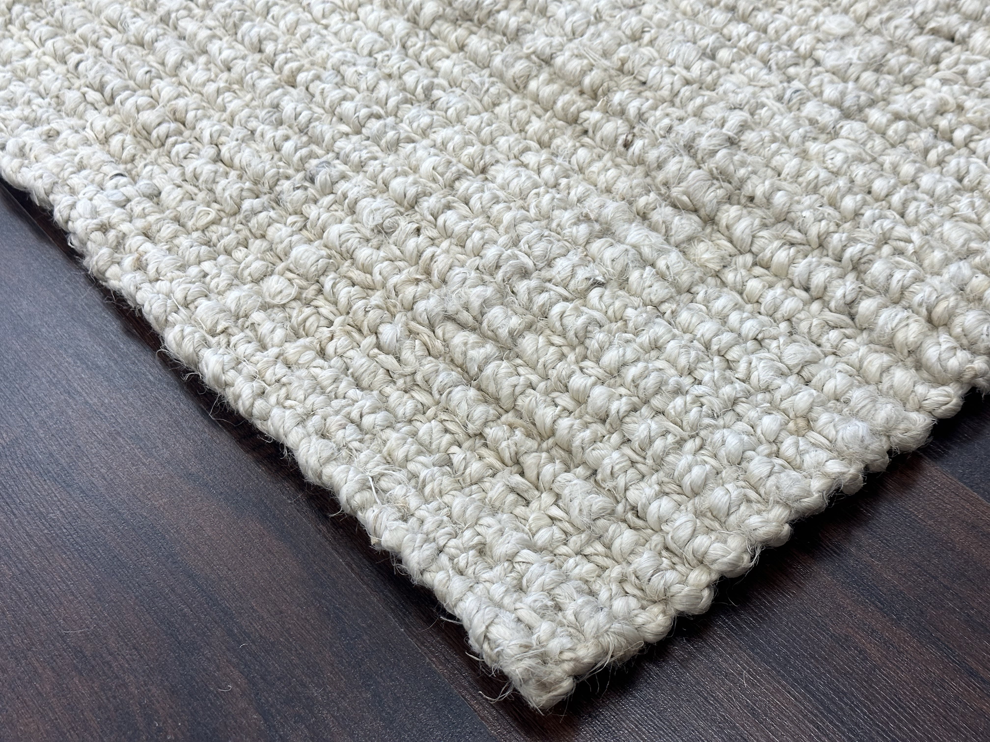 Homenmore Handspun Jute Bleach Boucle Rug 36" x  24"