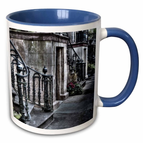 3drose, Homes in the Downtown Area of Savannah, Georgia, 15oz Two-tone Blue Mug