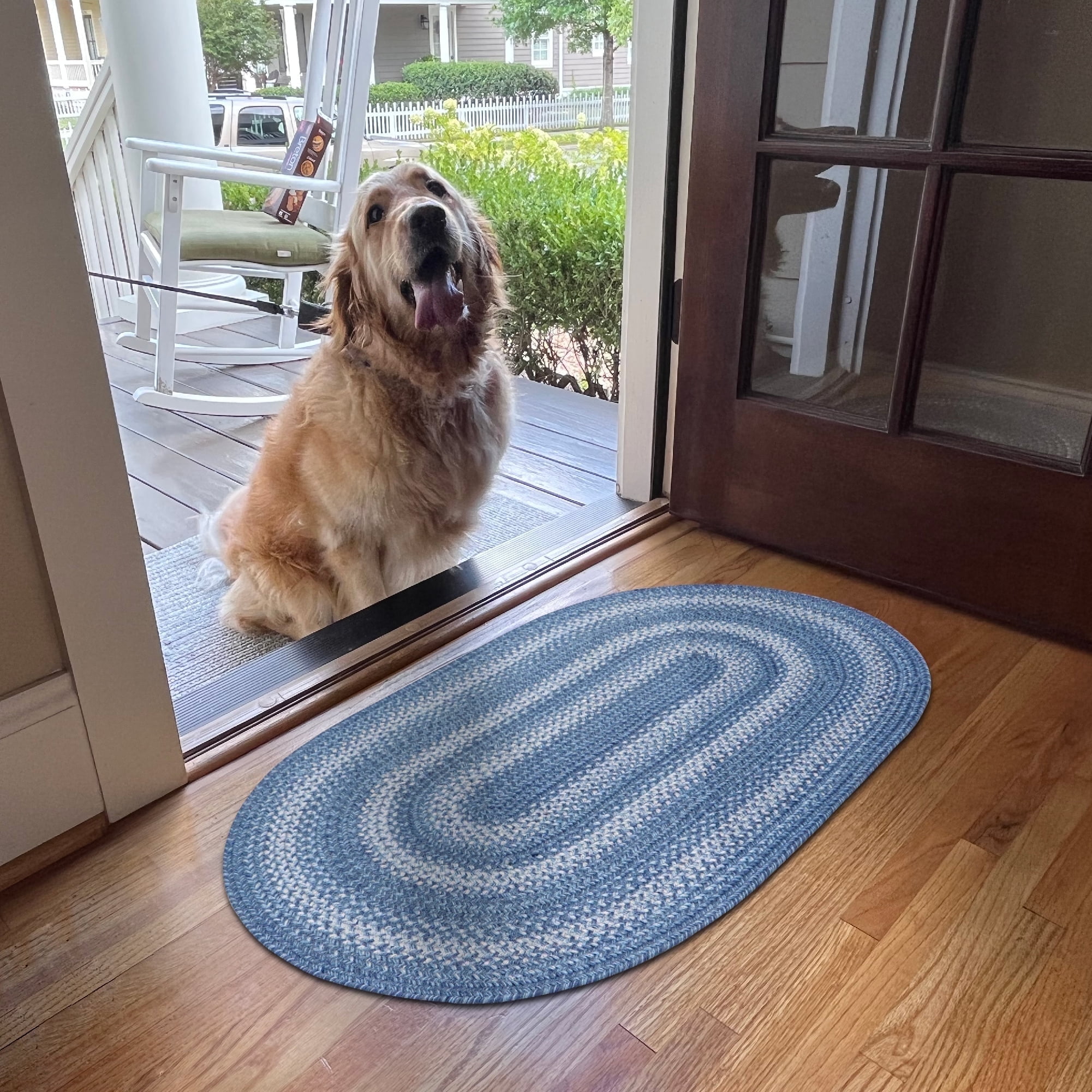 Handmade Denim and White Jute 6' x 9' Oval Braided Rug
