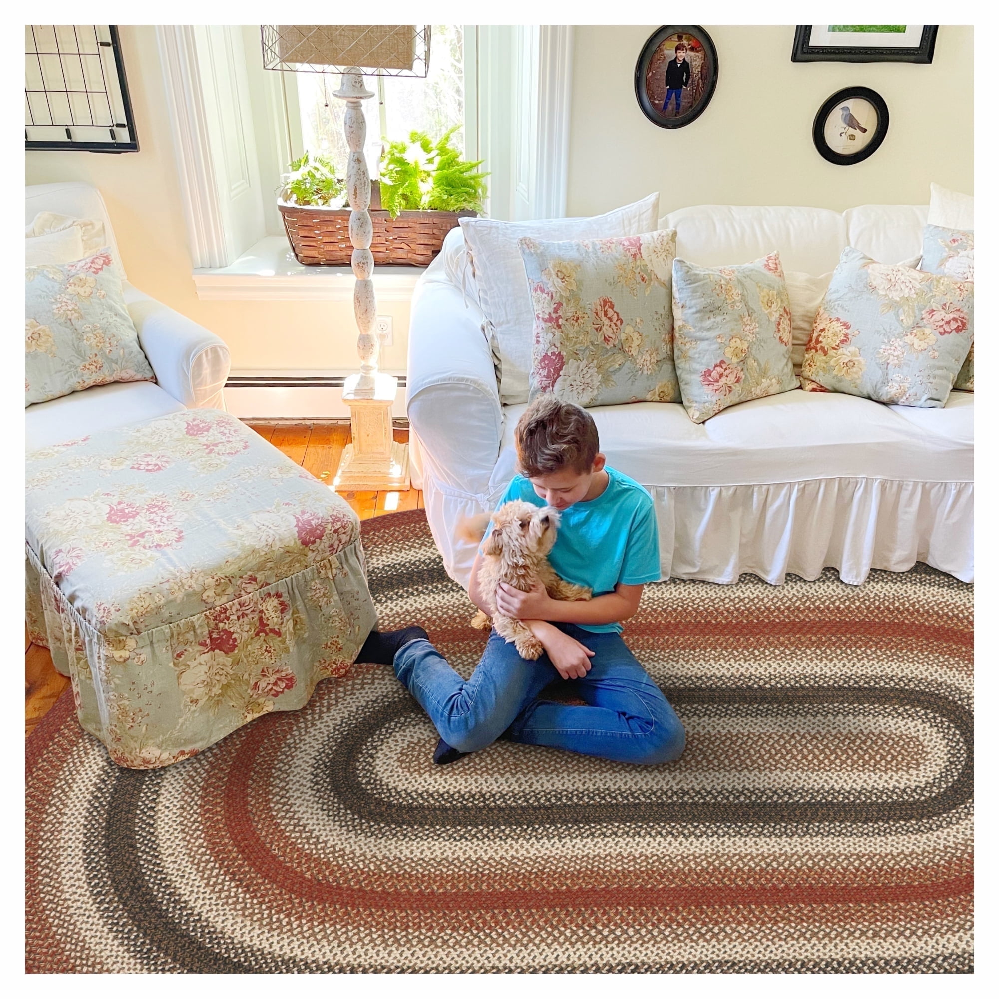 Homespice Chester Rustic Braided Rug 6x9' Oval in Red, Perfect for a