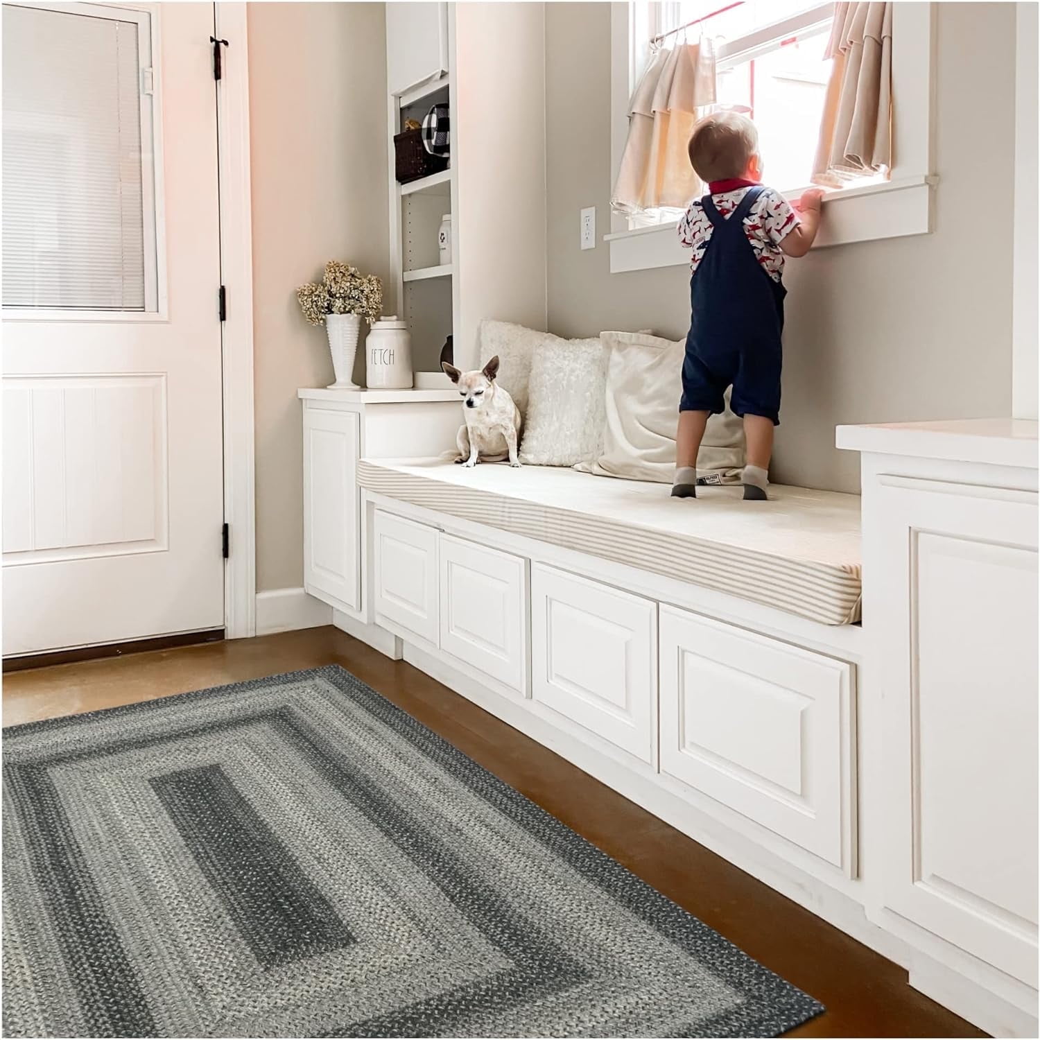 Flint Hill Gray and Black Braided 4' x 6' Rug