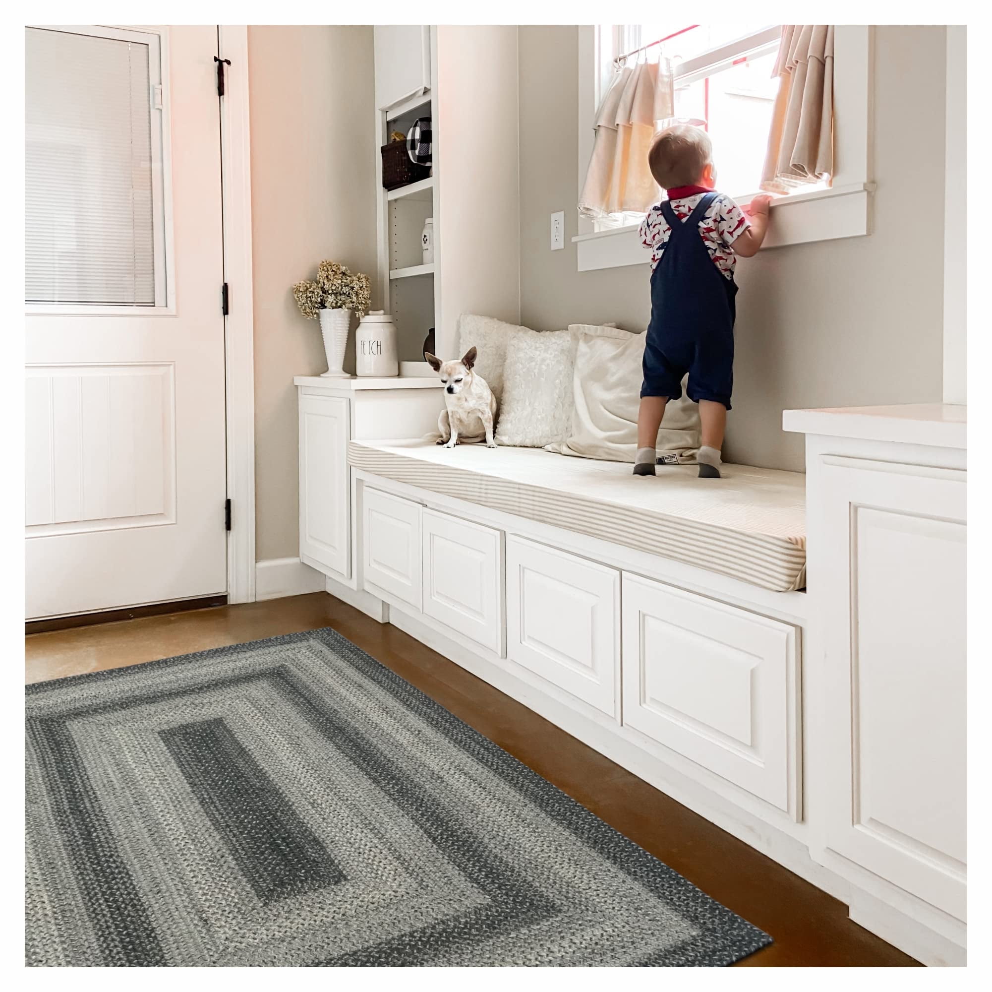 Flint Hill Gray and Black Braided 4' x 6' Rug