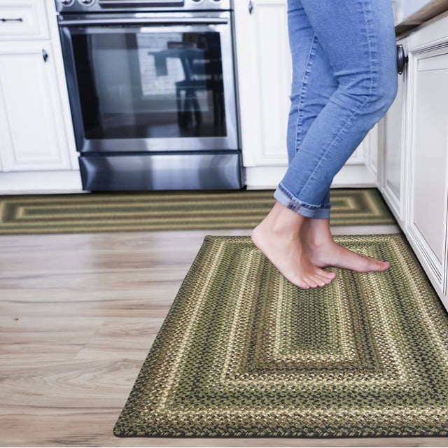 Homespice Pinecone Braided Country Rug 27x45 Green Rustic Entryway Rug ...