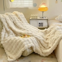 Hometravel Fleece Throw Blanket, Soft Warm Cream Colored Sofa Cover, Decorative Striped Blanket for Couch, Bed, Home Comfort and Gift Idea