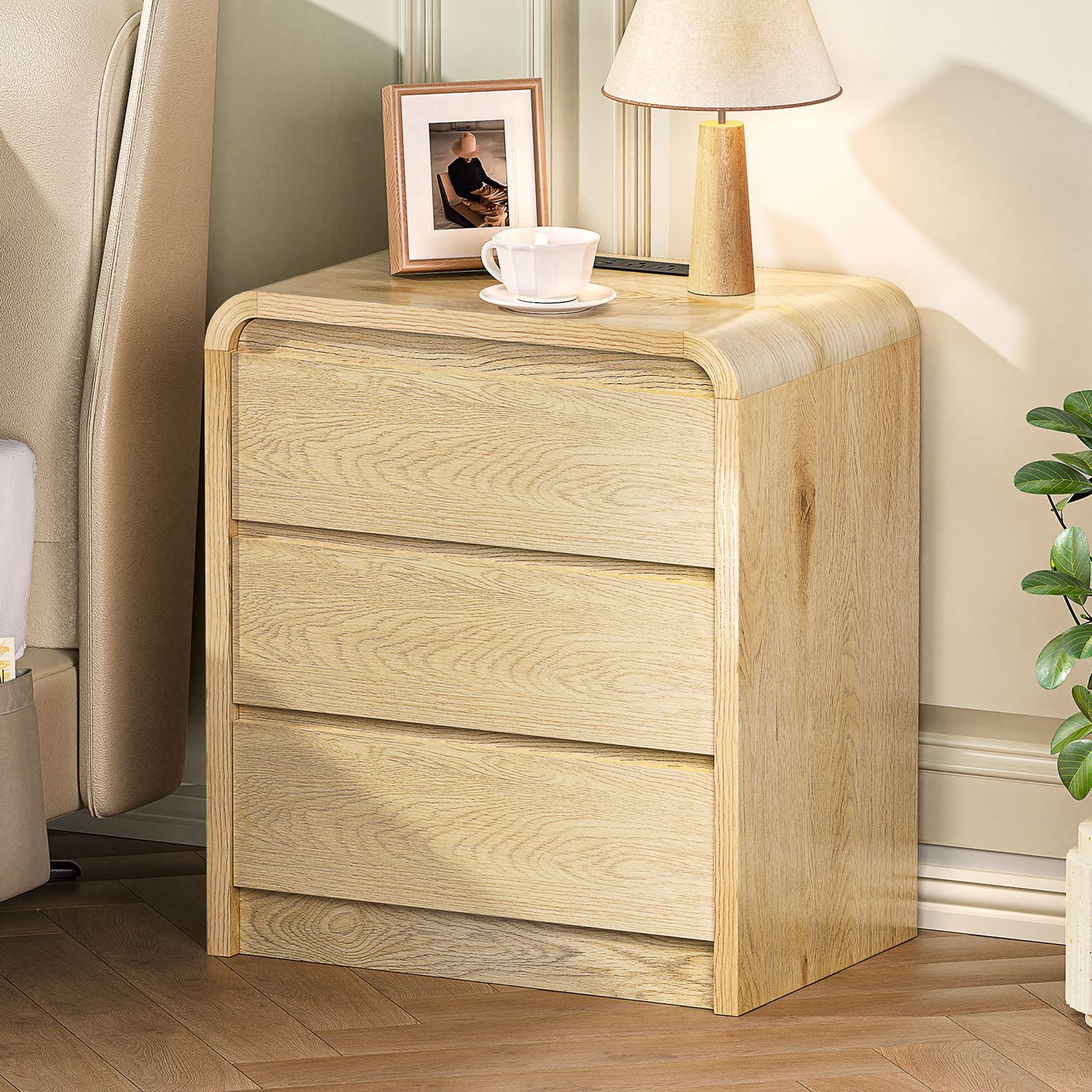 Hommoo Modern 25" Wood Nightstand with Built-in Charging Station, 3-Drawer Mid-Century Bedside Table with 2 AC Outlets & 2 USB Ports, Natural