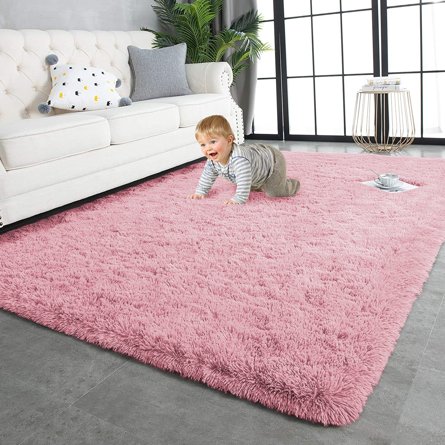 Fluffy carpet discount