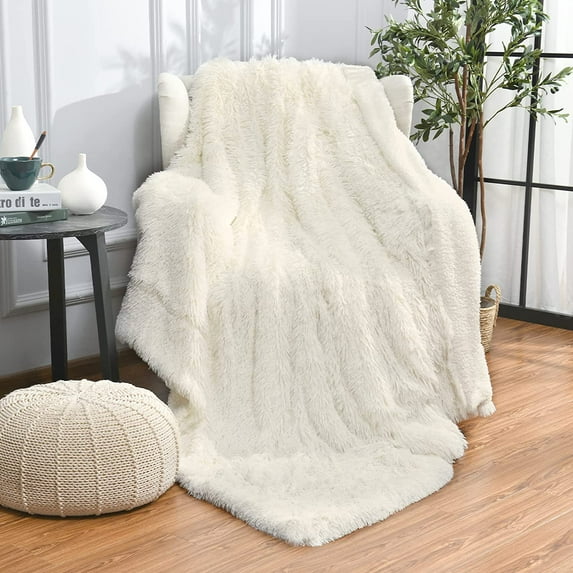 Homore Fashional Shaggy Faux Fur Throw Blanket for Kids and Adult, 50" x 60" , Cream White