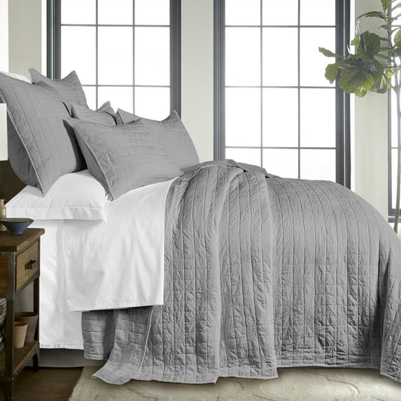 Homthreads - Bowie Bedspread Set -Queen Bedspread + Two Standard Pillow Shams - Microfiber Jacquard - Geo Floral - Light Grey - Bedspread Size (102 x 118 in.) and Pillow Sham Size (26 x 20 in.)
