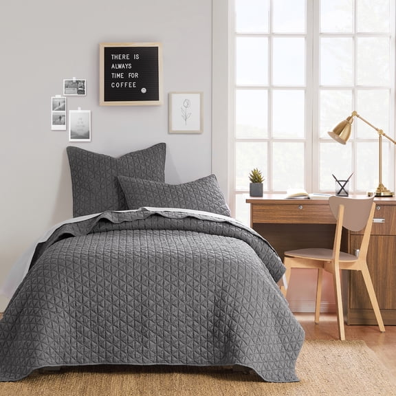 Homthreads by Levtex Home - Rowan Quilt Set - Twin Quilt and One Standard Sham - Diamond Quilted - Grey Crinkle - Quilt (68x86in.) and Sham (20x26in.) - Reversible - Polyester