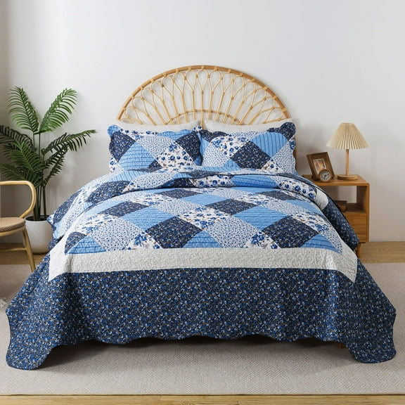 HoneiLife Quilts King Size - 3 Piece Microfiber Quilt set Reversible Bedspreads Patchwork Coverlets Floral Bedding Set All Season, Blue and White