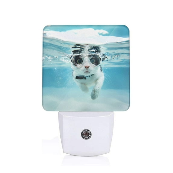 Honeii Swimming Cat Goggles Print LED Night Light with Light Sensor, Night Lights Plug Into Wall,Ideal for Bedrooms and Hallways-EU