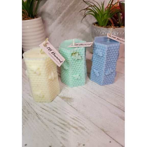 Honey Bee Candles Handpoured natural Soy wax 100% Highly Scented