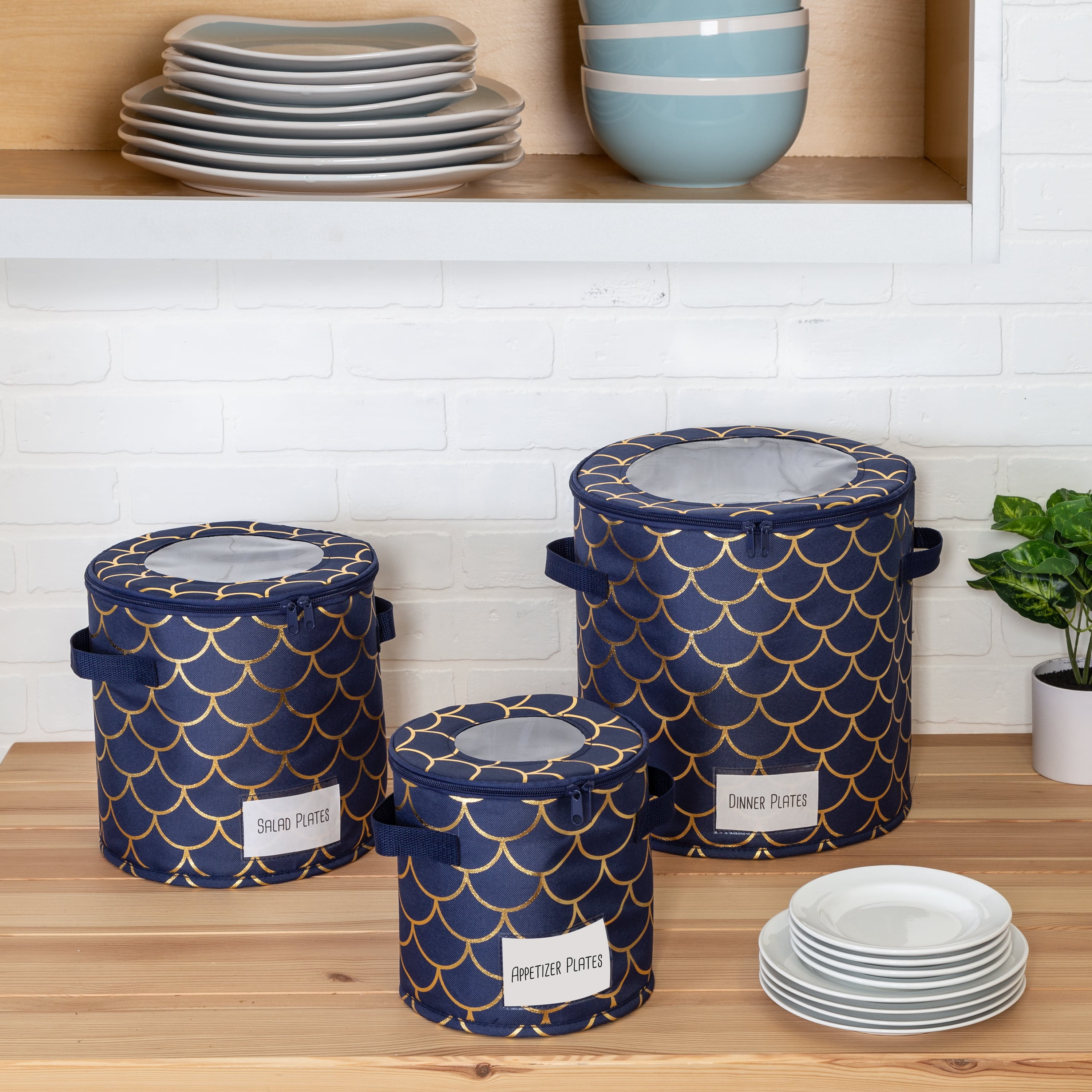 https://i5.walmartimages.com/seo/Honey-Can-Do-Polyester-Set-of-3-Round-Dinnerware-Storage-Boxes-Navy-Gold_3605f341-25af-4a17-a495-c74f6665330b.7d4572d6bfea523675a6bb49fb69ed7f.jpeg