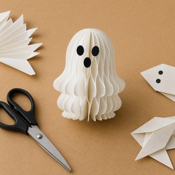 Honeycomb Ghost Decoration, Foldable Halloween Paper Ghost Tabletop Centerpiece Easy Assemble Reusable Party Decor, for Table Shelf Classroom Halloween Party Home Display