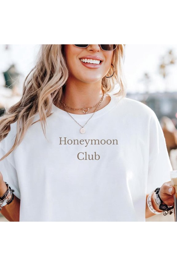 Honeymoon Shirt, Honeymoon Beach, Honeymoon Outfit, Matching Honeymoon, Beach Bride Shirt, Minimalistic Bride, Bride Honeymoon Shirt