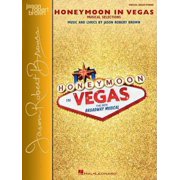 Honeymoon in Vegas Vocal Selections - Vocal Line with Piano Accompaniment Paperback by Jason Robert Brown