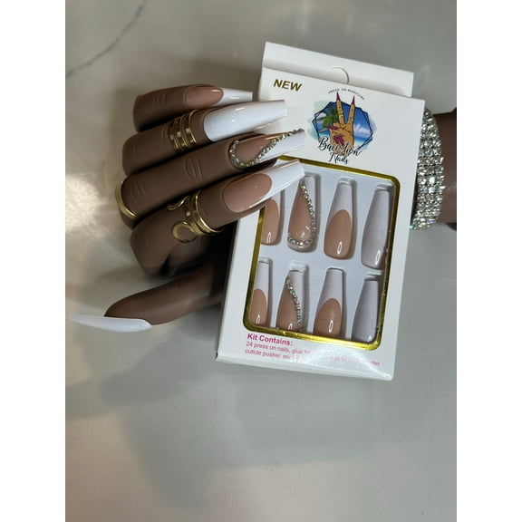 Honeymoon l white French tip press on nails