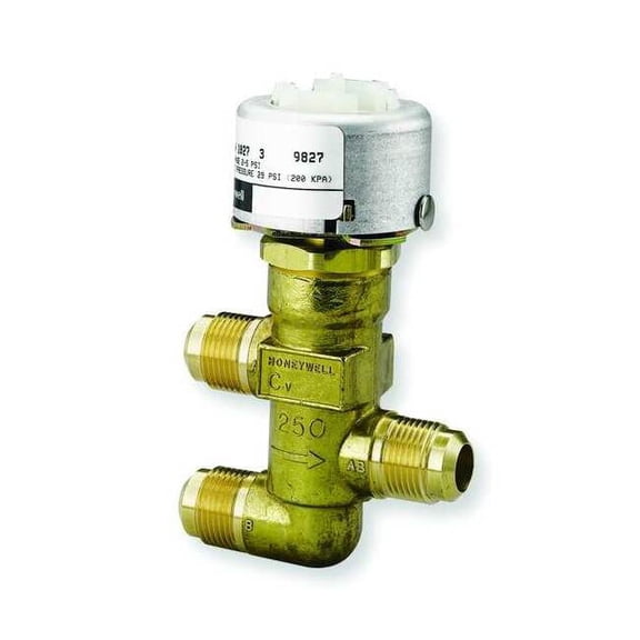 Honeywell Hydronic Globe Valve, Brass, Three-Way VP526A1027/U