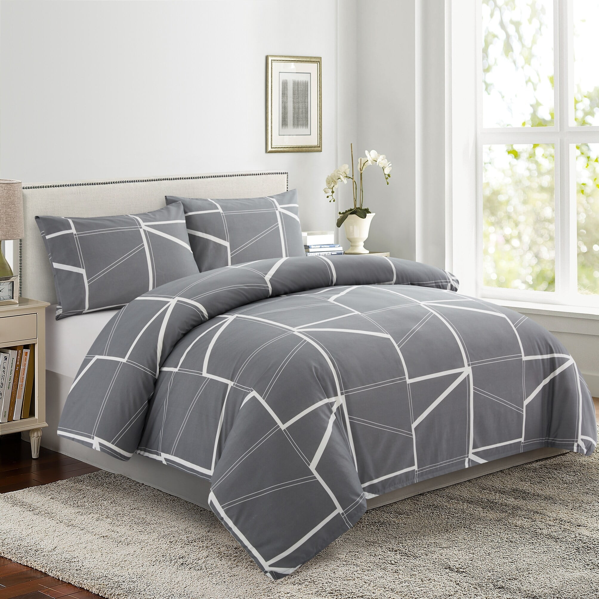 King Grey and White Geometric Bamboo Rayon Bedding Set