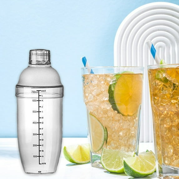 HongHeng 1Pc Plastic Cocktail Shaker with Scale and Strainer Top, Clear Plastic Cocktail Shaker Bottle Wine Mixer Bottle Cocktail Tea Measuring Jigger for Bar Party Home Use