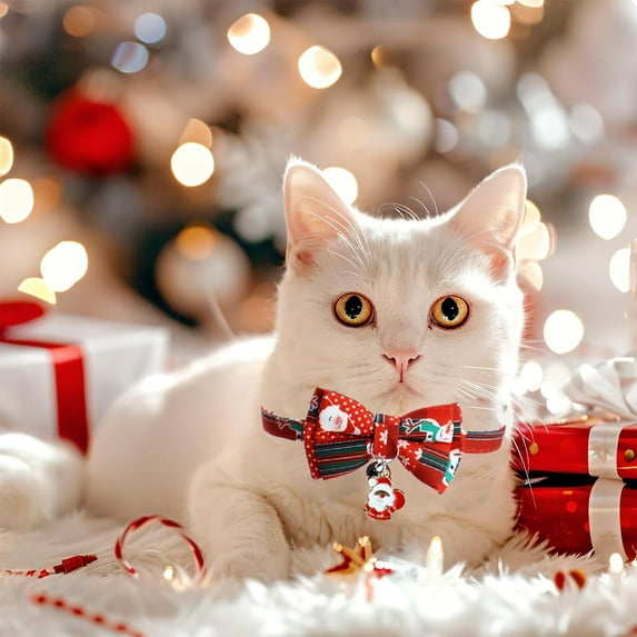 Honmine Christmas Kitten Collar with Bow, Holiday Themed Pet Collar with Bell, Decorative Feline Neckwear for Seasonal Celebration and Pet Photography