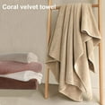 thumbnail image 1 of Honrane Bath Towel Comfortable Super Absorbent Quick Dry Microfiber 70x140cm Pineapple Check Large Beach Towel Daily Use, 1 of 7