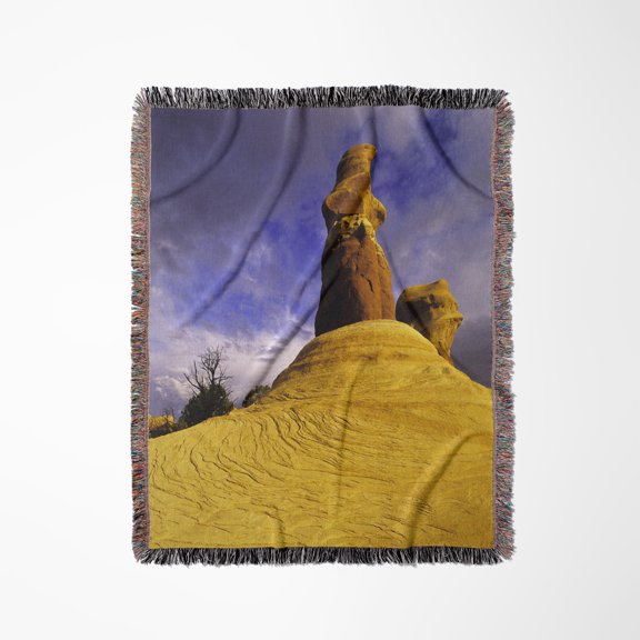 Hoodoo Rock Formations, Devils Garden, Utah, Usa - Us45 Jgi0064 - Jerry Ginsberg, Woven Blanket