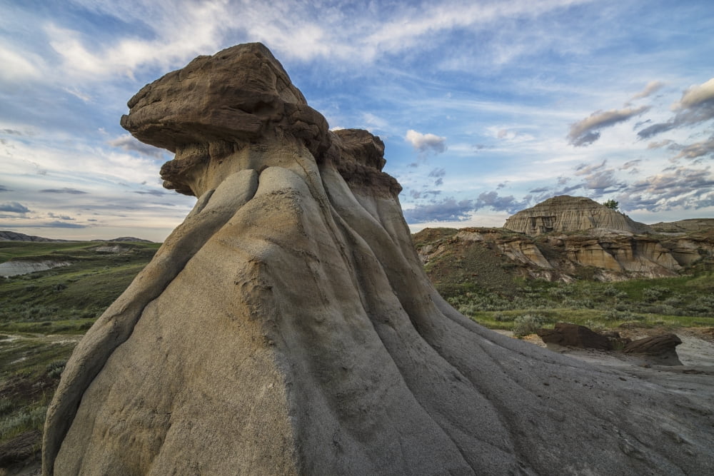Hoodoo in Dinosaur Provincial Park Alberta Canada Canvas Art - Robert Postma Design Pics (19 x 12)