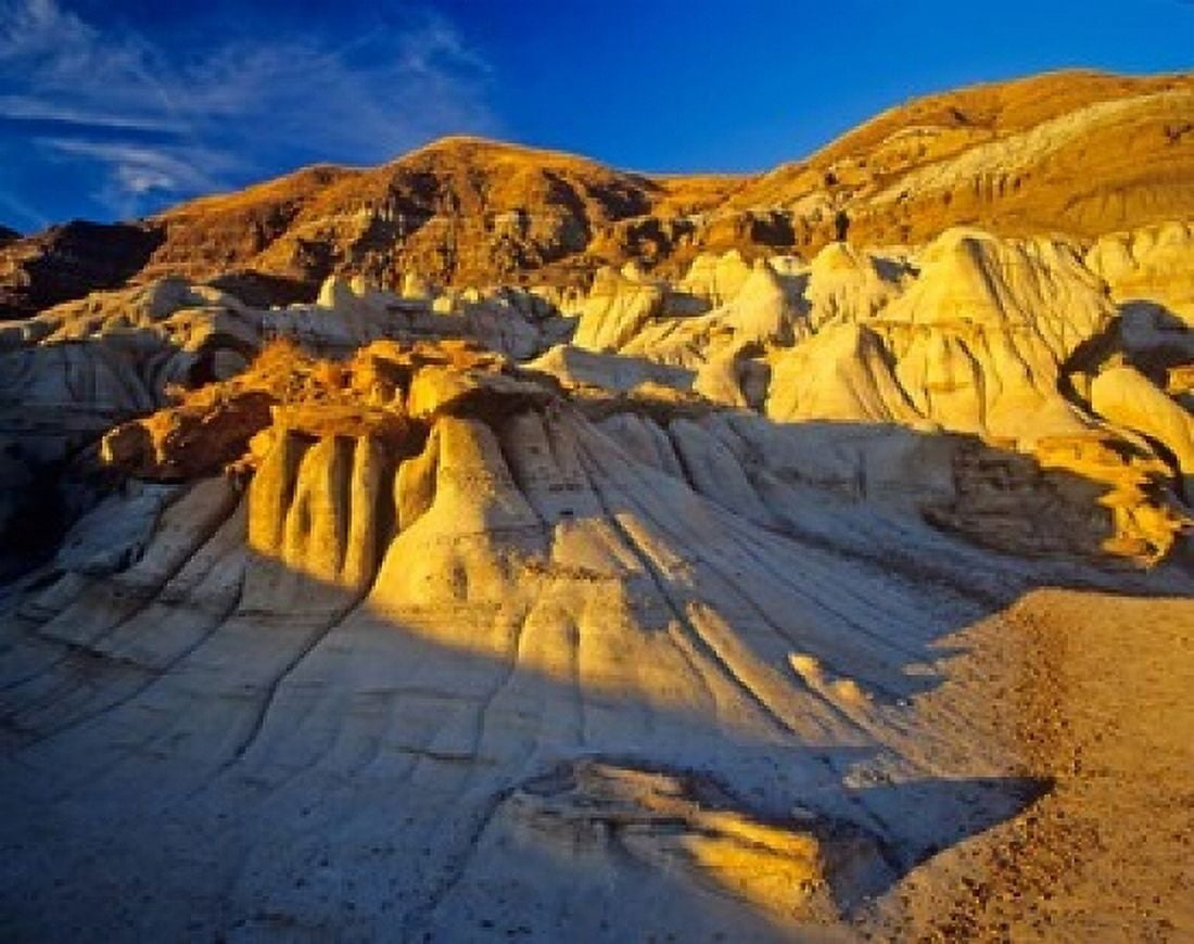Hoodoo rock formations Drumheller Alberta Canada Canvas Art - Chuck Haney DanitaDelimont (20 x 16)