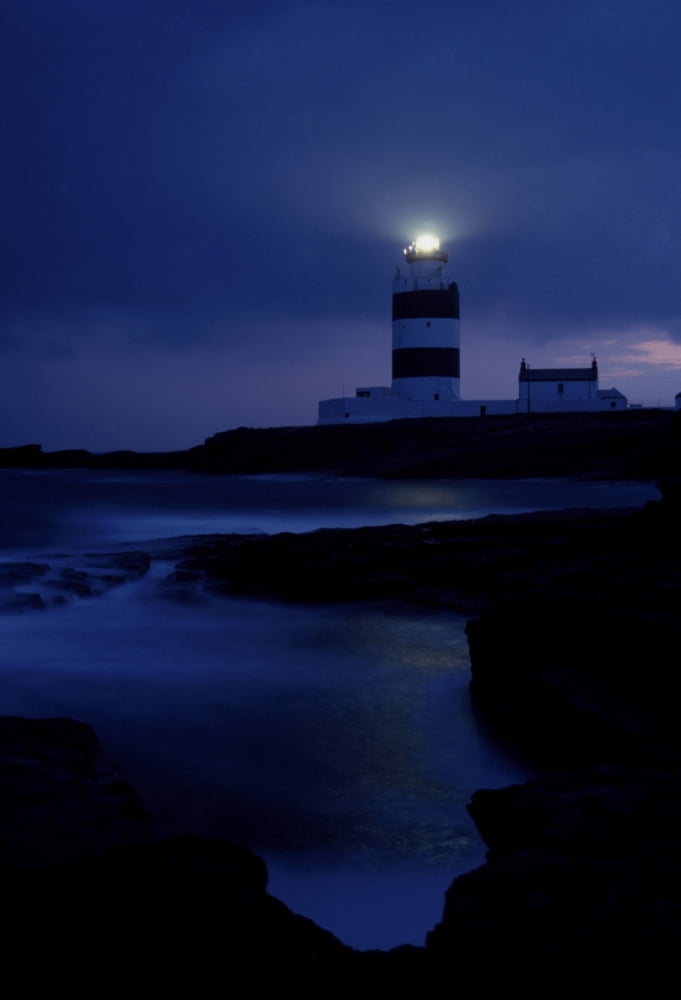 Hook Head Lighthouse County Wexford Ireland Canvas Art - Richard Cummins Design Pics (12 x 18)