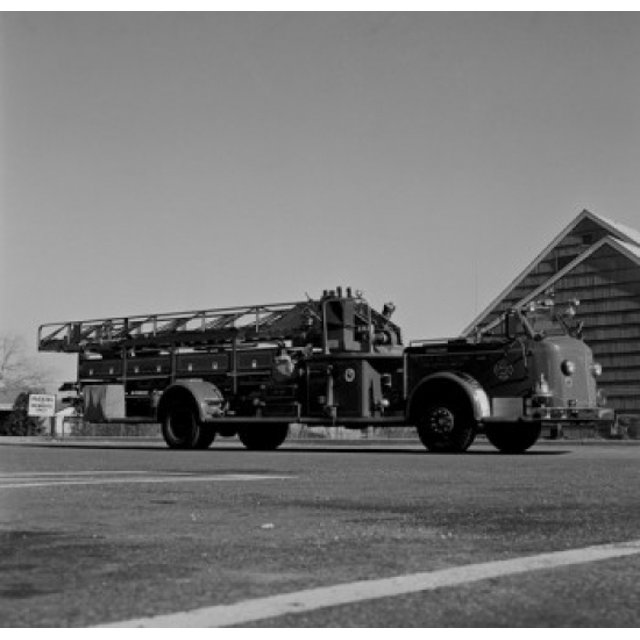 Hook and Ladder truck Poster Print (18 x 24)