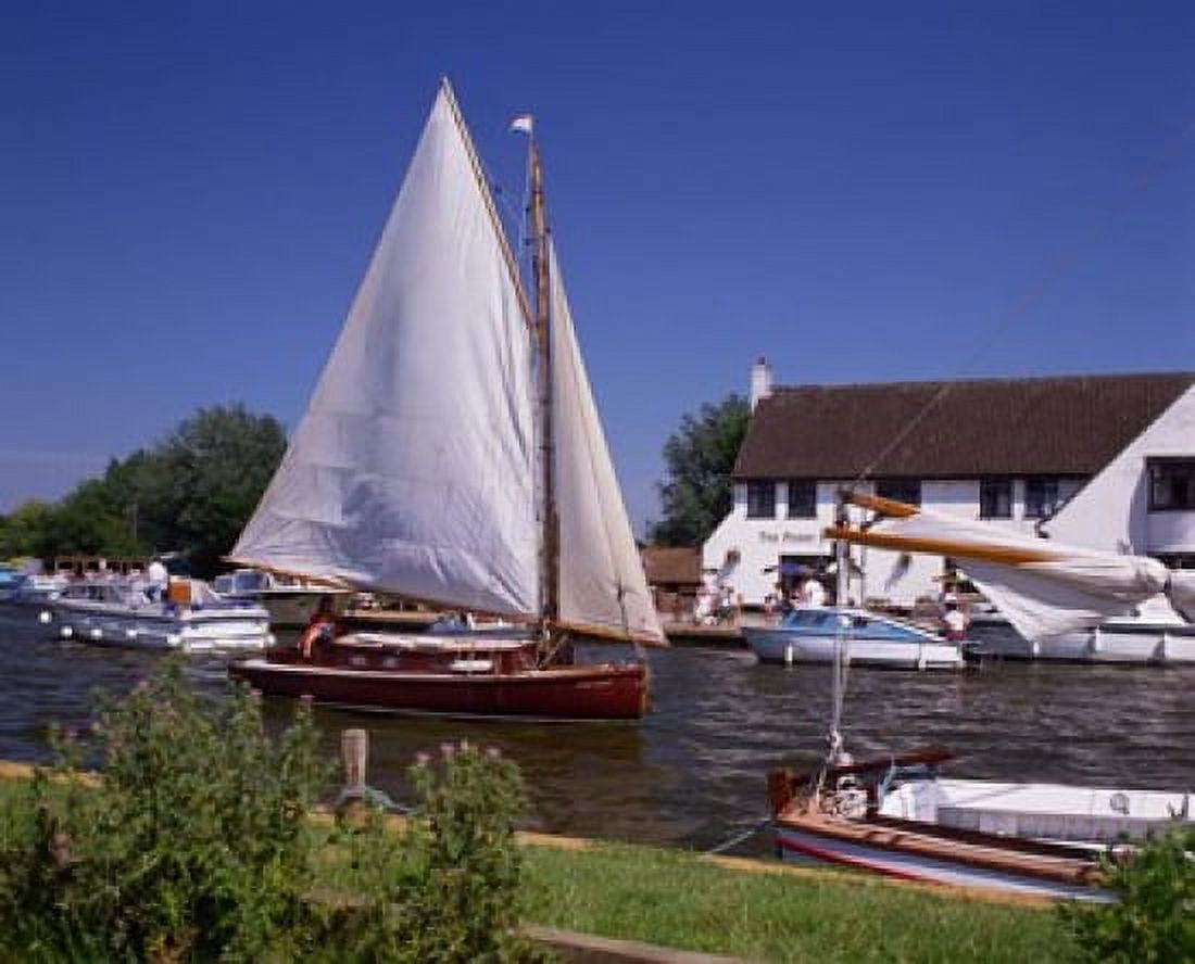 Horning Norfolk Broads Norfolk England Canvas Art - Paul Thompson DanitaDelimont (36 x 29)
