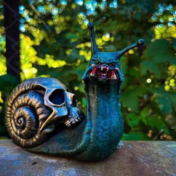 Horror Monster Snail Garden Statue Skull Shell Demon Snail Resin Figurine For Yard Patio Lawn Indoor Tabletop Halloween Decor(Dark Blue-15Cm)