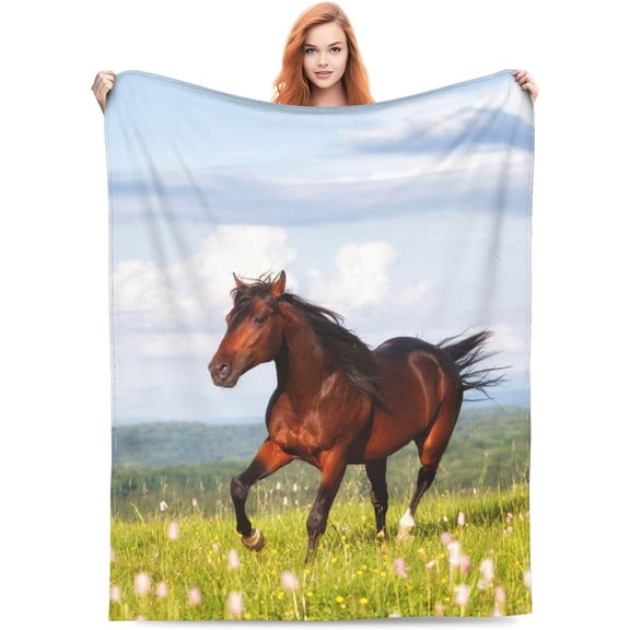 Horse Gifts for Girls Women Horse Blanket 40" x 50" Fleece Flannel for Horse Animal Lovers Horse Run on Green Grass Soft Plush Bedroom Birthday Decorations Christmas Decor Travel All Season