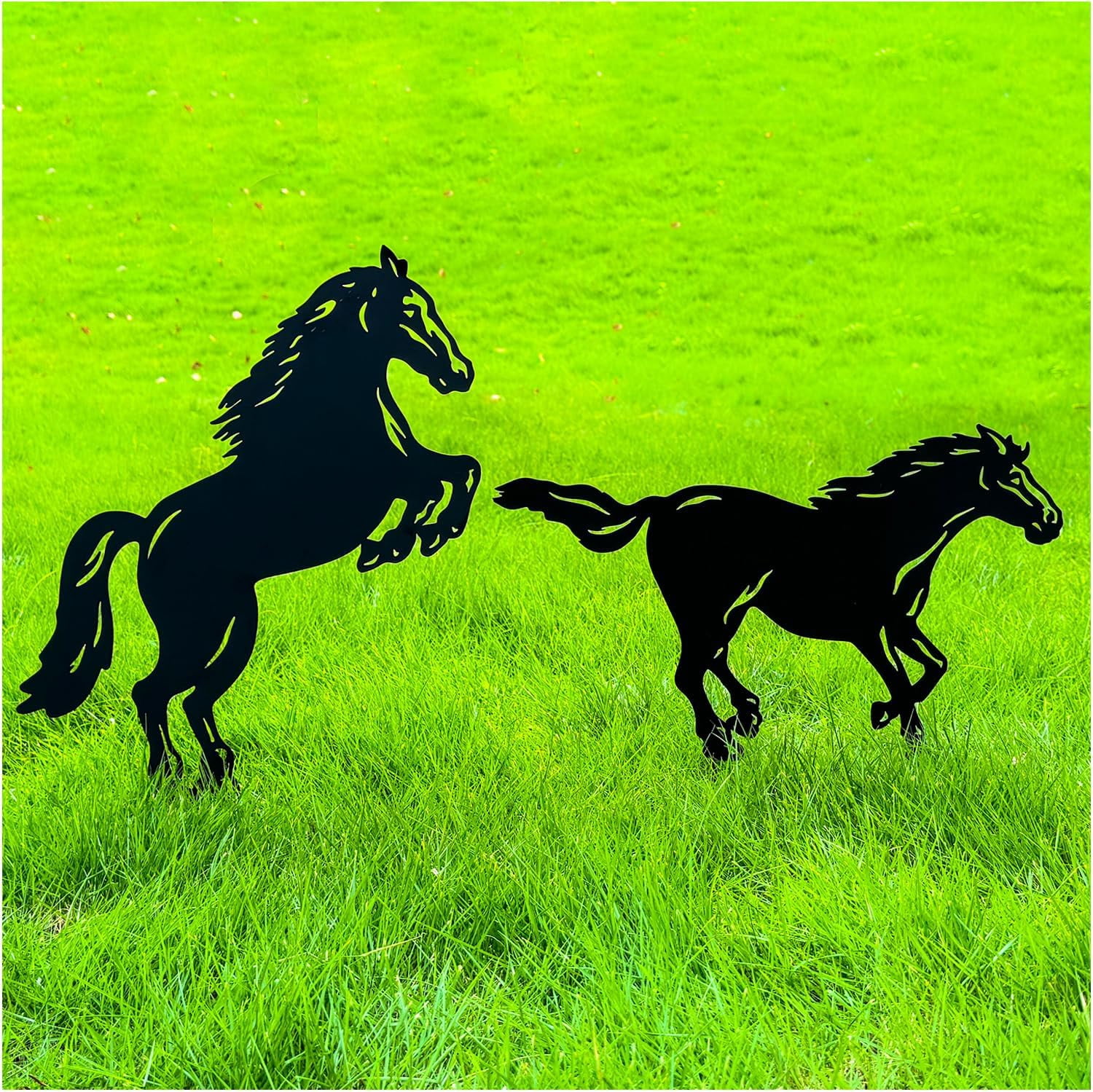 Horse Metal Decorative Garden Stakes Horse Gifts for Women/Men Horse Lovers Gifts Silhouette Statues for Yard Art, Outside, Patio, Outdoor Decor, Garden Decorations, Lawn Ornaments