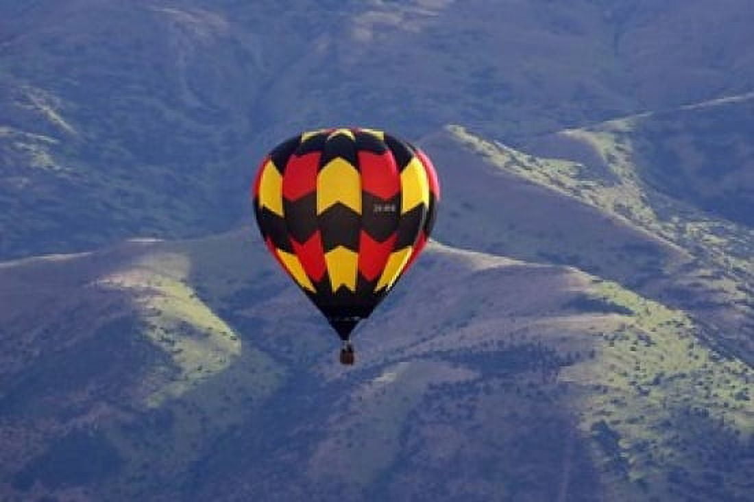 Hot Air Balloon and Mountains South Island New Zealand Canvas Art - David Wall DanitaDelimont (24 x 15)