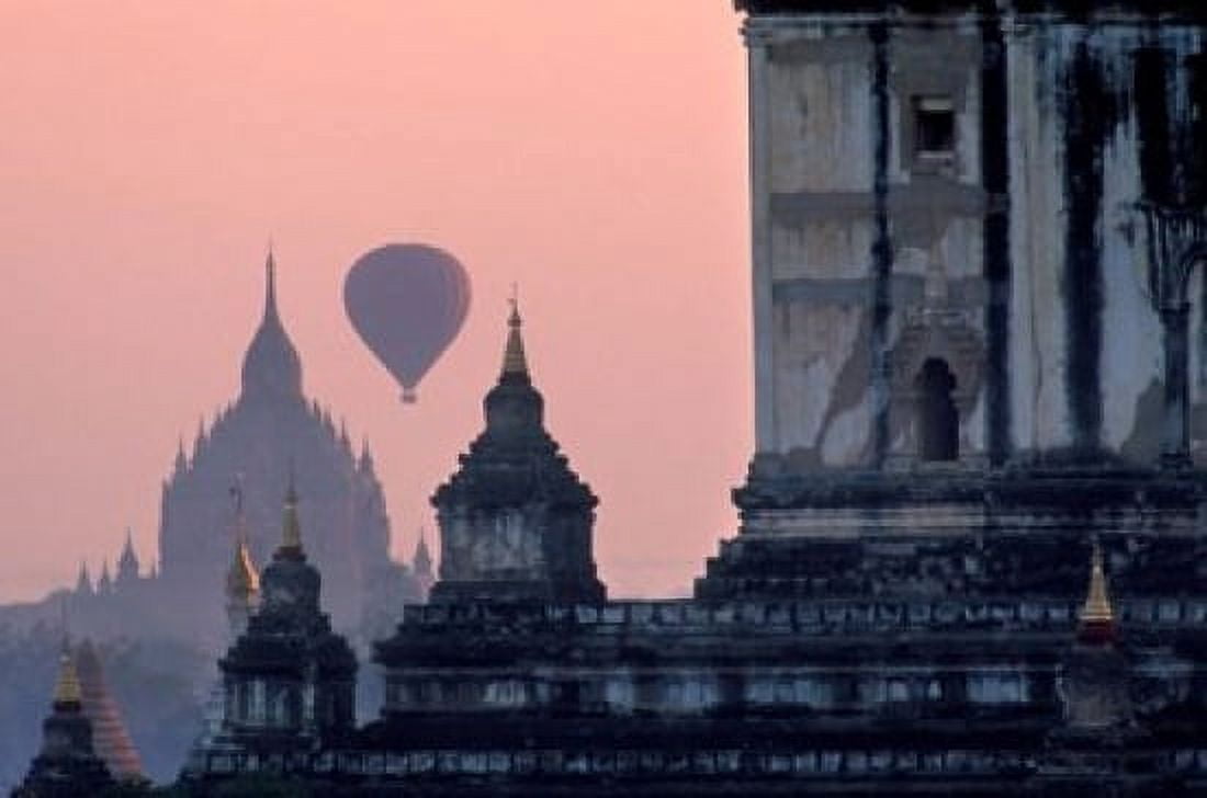 Hot Air balloon over the temple complex of Pagan at dawn Burma Canvas Art - Brian McGilloway DanitaDelimont (17 x 11)