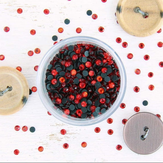 Hot Fix Rhinestones by Threadart SS6 (2mm) - Lt. Siam - 10 Gross (1440 stones/pkg) Hotfix - 5 Sizes and 32 Colors Available
