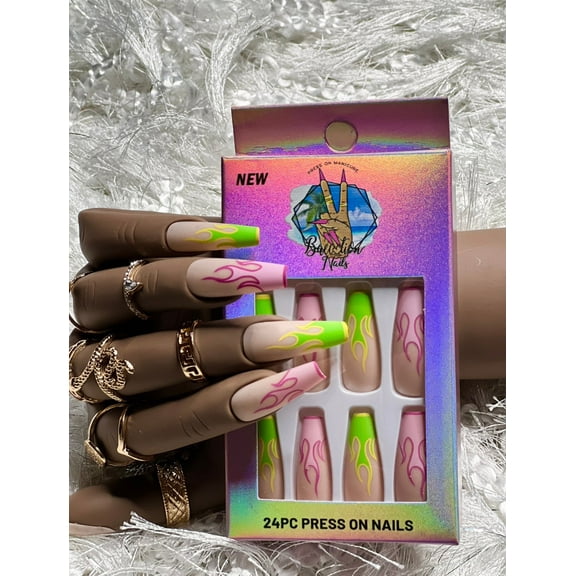 Hot Girl | Long matte flame Press on nails